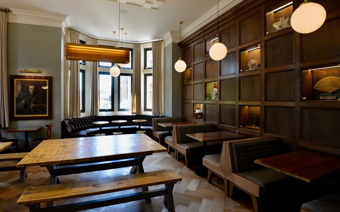 The Griffin Bar Homerton College Loci Interiors