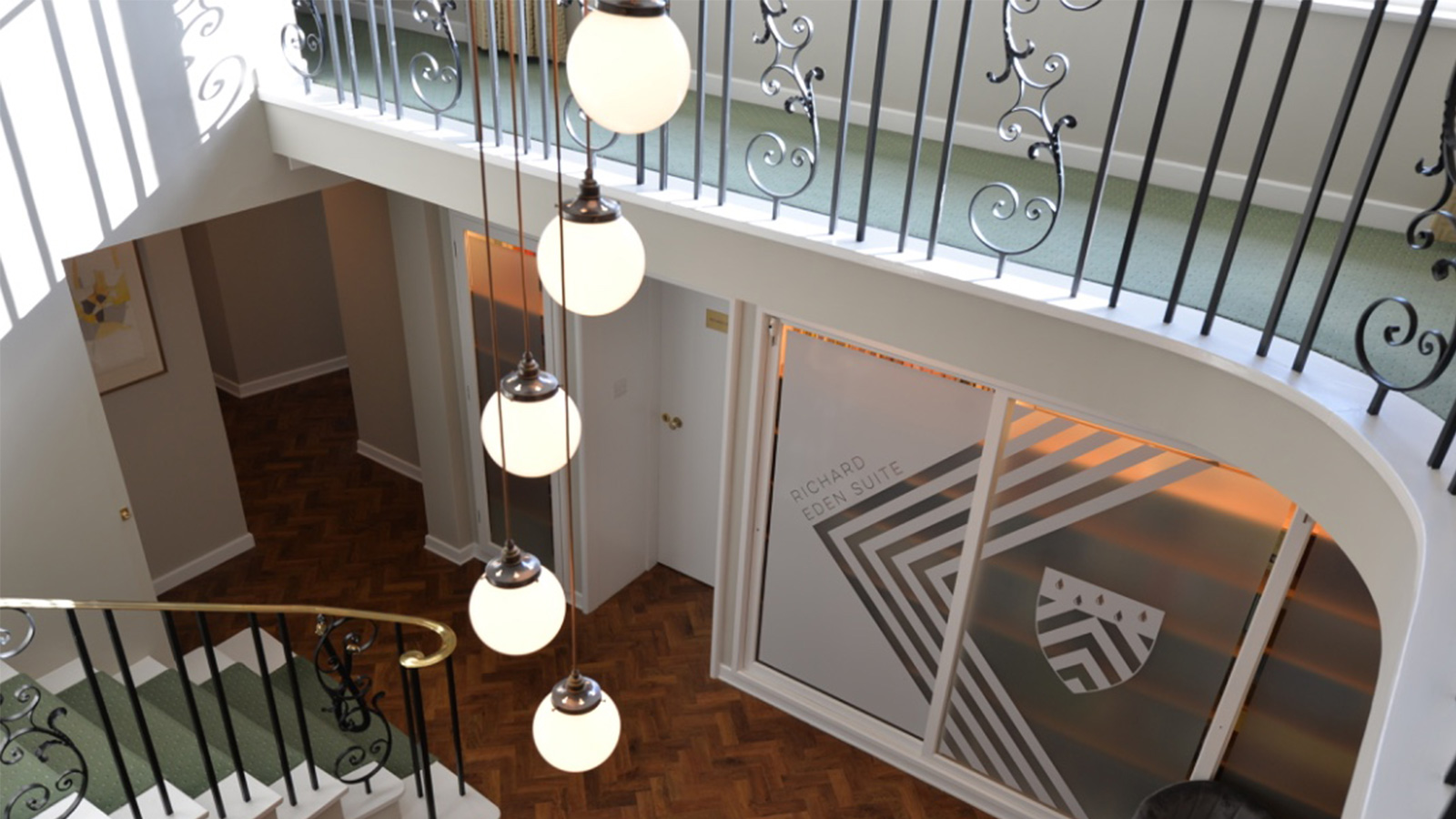 The Richard Eden Suite - Clare Hall, Cambridge - Loci Interiors